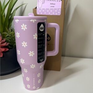 HydroJug Jane 40 oz Lavender Floral Traveler